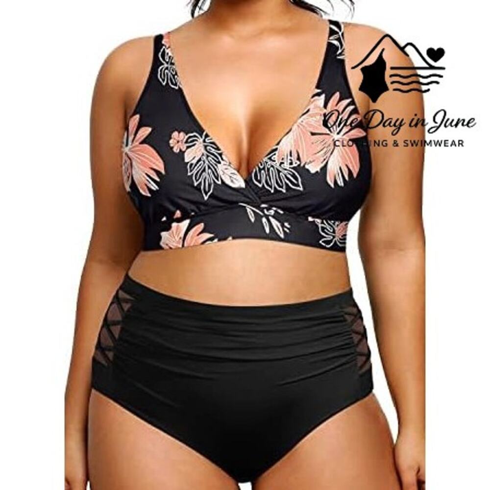 Charmleaks Plus Size Cross Front Bikini Swimsuit Size 2XL